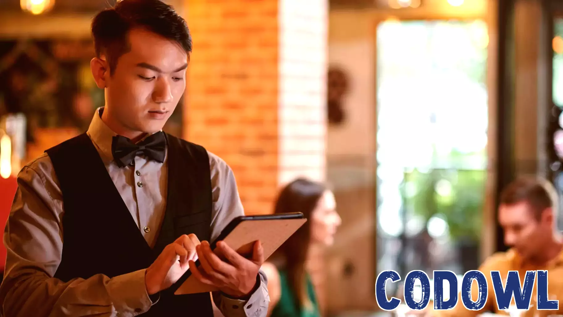 Enhancing Restaurant Efficiency Through Mobile Technology Amid Staffing Challenges