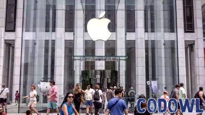 Apple Enhances AI Capabilities Through Device Data Analysis