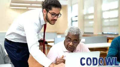 City of Fayetteville program offers ﻿hands-on technology literacy for seniors﻿