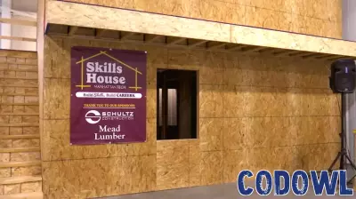 Manhattan Tech Opens New Electrical Technology Lab